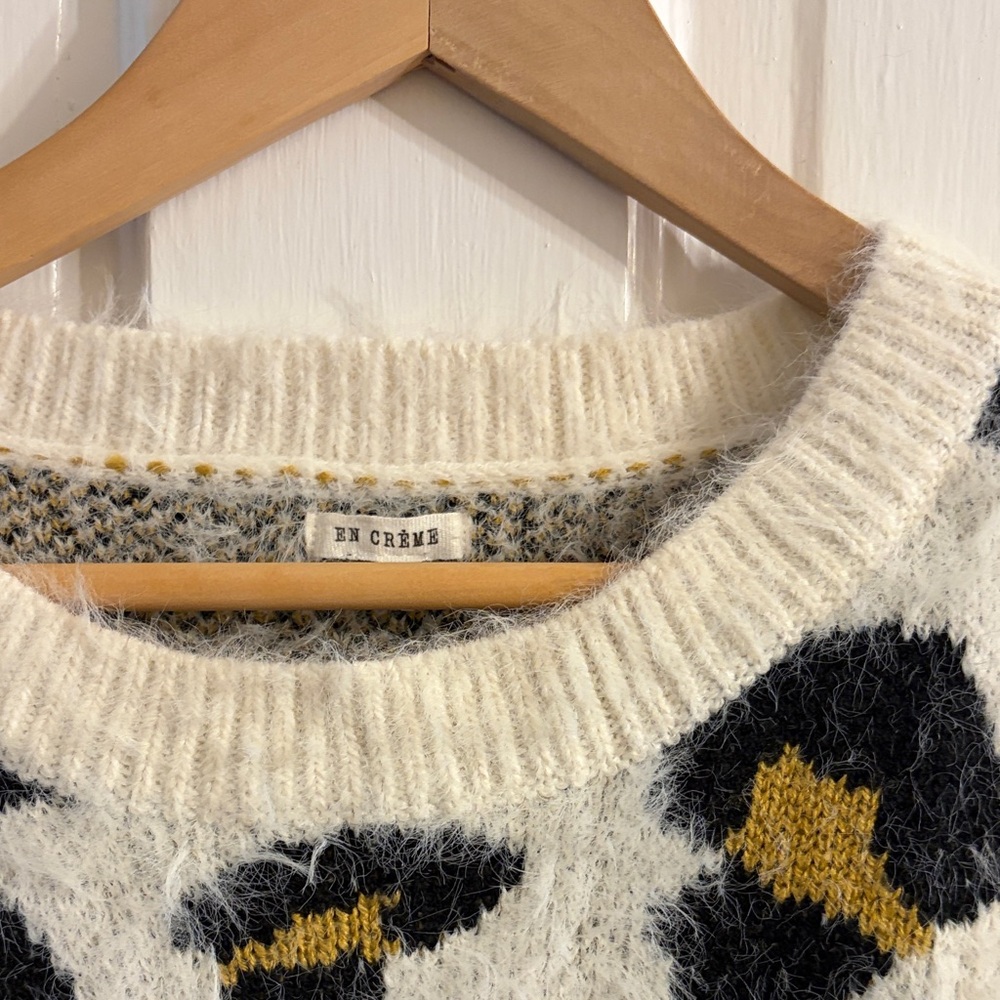 En Crème Cream and Black Leopard Print Sweater - Picture 4 of 5
